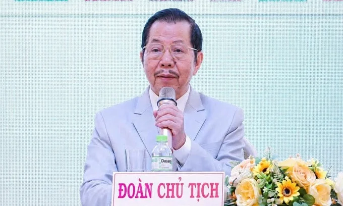 &Ocirc;ng Phạm Thu, Chủ tịch HĐQT Saigonres tại đại hội ng&agrave;y 8/5. Ảnh: Phương Uy&ecirc;n
