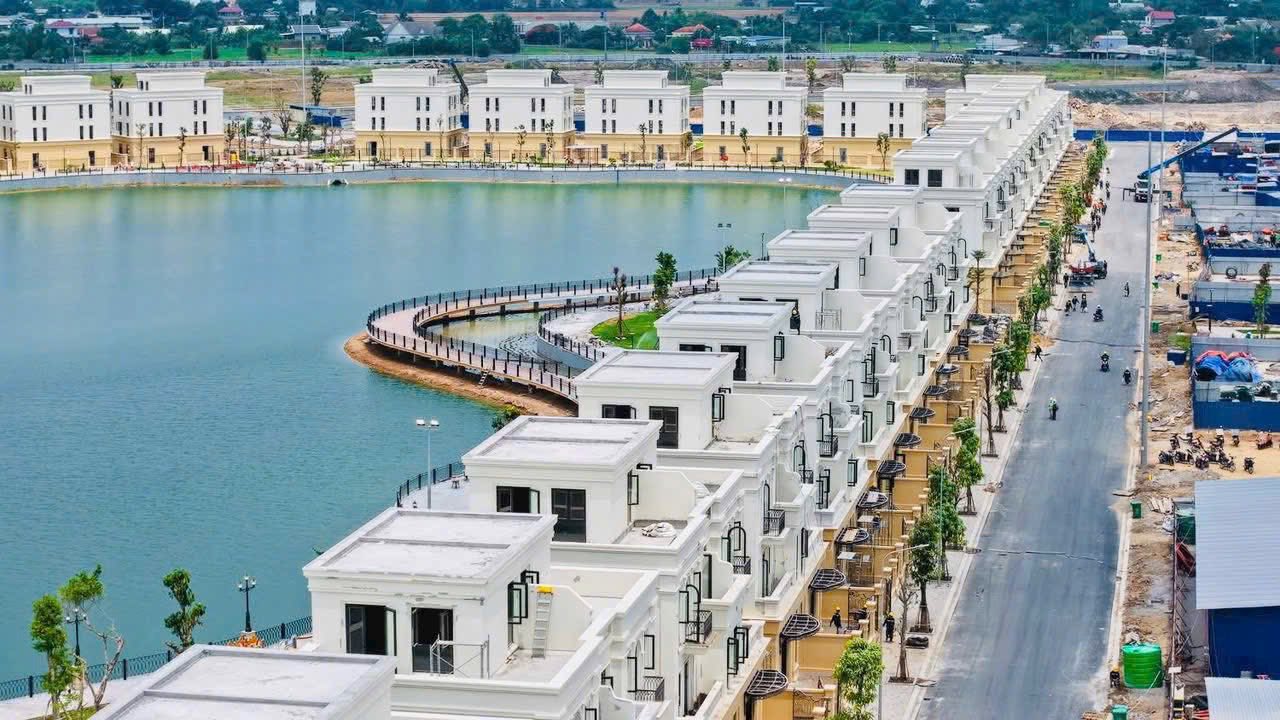Tiến độ xây dựng Vinhomes Hậu Nghĩa