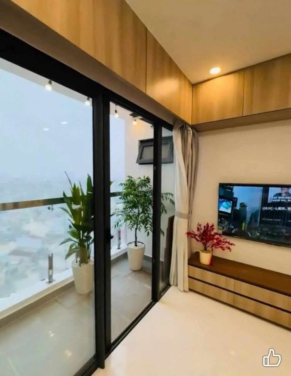 Bán căn hộ Res11 full nội thất