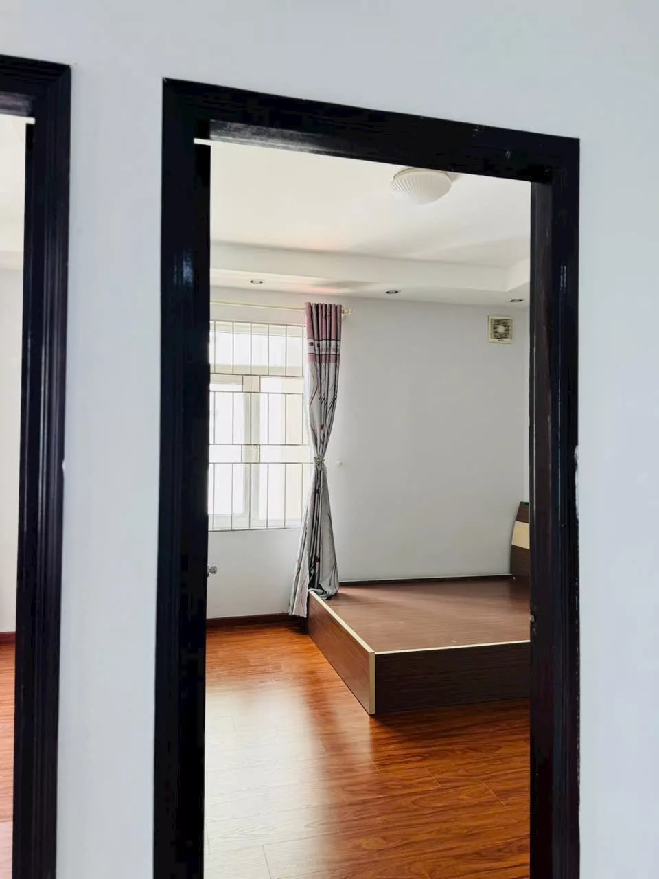CHO THUÊ CĂN HỘ LỮ GIA PLAZA - 3 PHÒNG NGỦ - Ảnh 1