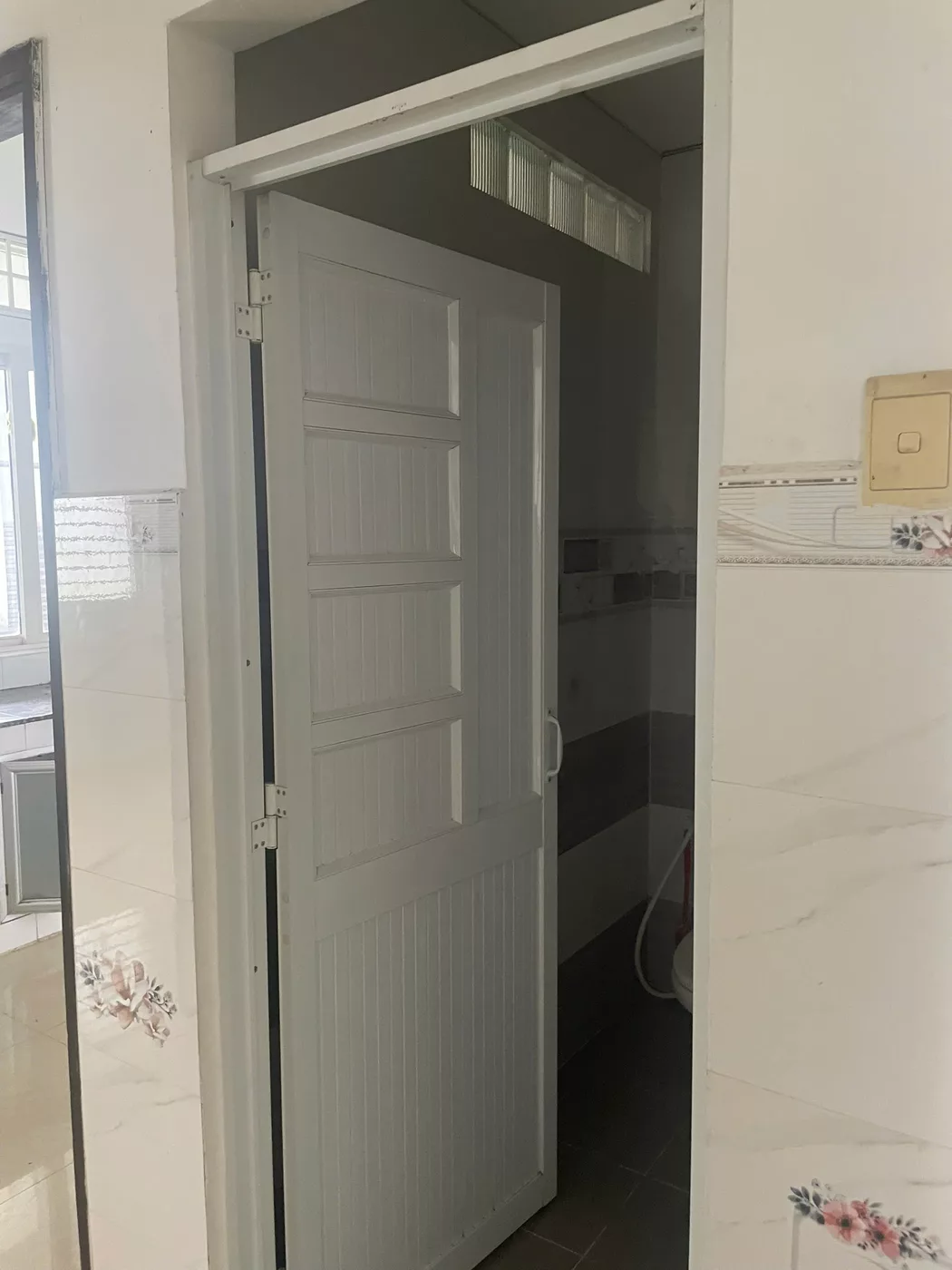 Cho thuê chung cư 312 Lạc Long Quân - Ảnh 3