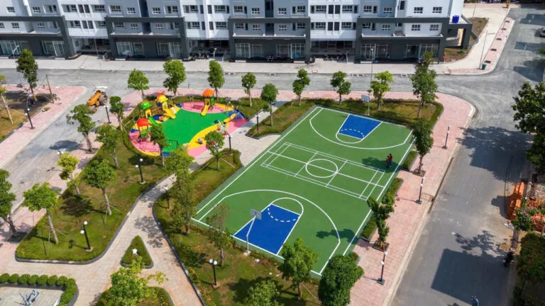 CONIC BOULEVARD - Ảnh 2